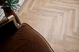 Кварцвиниловые полы Vinilam Parquet Herringbone Glue 2.5мм IS11133 Паркет Северный Glue фото  | FLOORDEALER